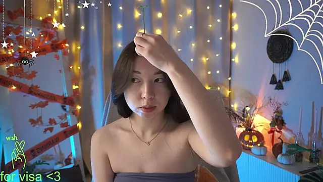 Sarah Son online show from November 3, 5:33 am