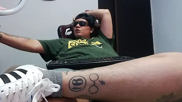 Snapshot of snowflake_xxx chatting on October 17, 3:10 am snowflake xxx online show from October 17, 3:10 am