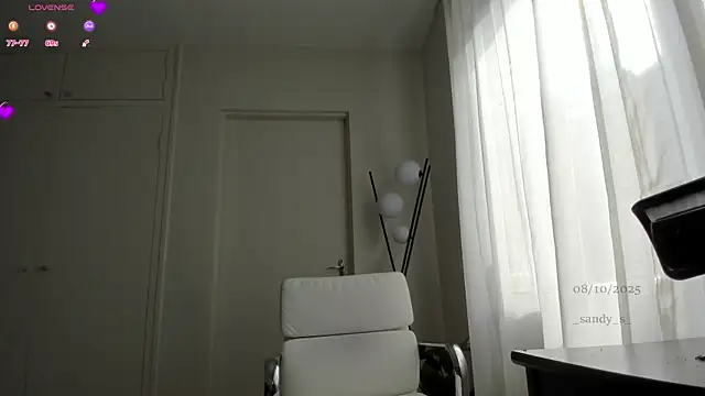  sandy s online show from October 10, 11:20 pm