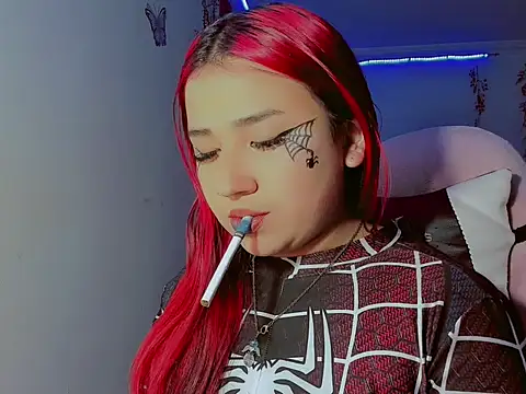 Snapshot of madisonx17 chatting on October 28, 11:53 pm madisonx17 online show from October 28, 11:53 pm