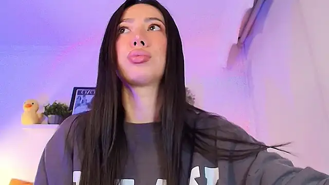 lilyy evanss online show from November 13, 10:53 pm