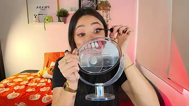 lilyy evanss online show from November 7, 9:53 pm