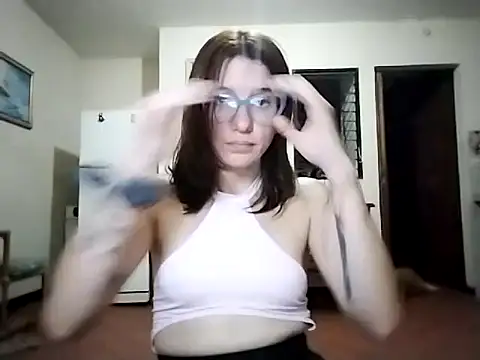 Snapshot of Luna-e-Franco1 chatting on September 11, 12:44 am Luna-e-Franco1 online show from September 11, 12:44 am