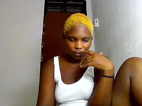 Snapshot of SexyKimberly23 chatting on October 20, 3:15 pm SexyKimberly23 online show from October 20, 3:15 pm