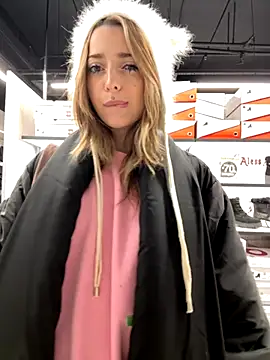 LoraaDoll online show from November 24, 4:53 pm