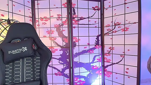 Snapshot of Fluffy_Bubble21 chatting on September 27, 4:41 am Fluffy Bubble21 online show from September 27, 4:41 am