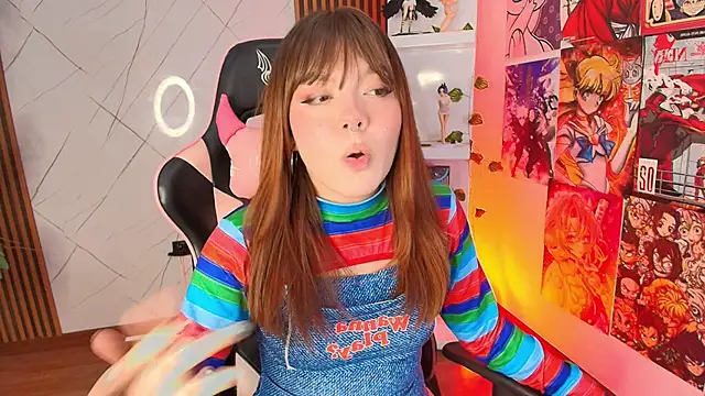 Snapshot of Fluffy_Bubble21 chatting on October 26, 5:25 am Fluffy Bubble21 online show from October 26, 5:25 am