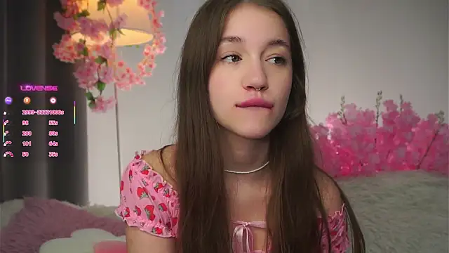 Snapshot of AmiLewis chatting on September 12, 1:17 am AmiLewis online show from September 12, 1:17 am