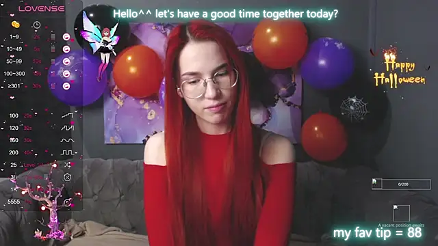 EmilyKents online show from October 16, 1:52 am