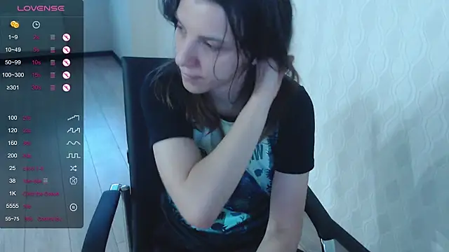 LisaHeart online show from October 13, 1:58 pm