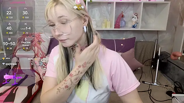 MeowkaKitty online show from September 24, 2:21 am