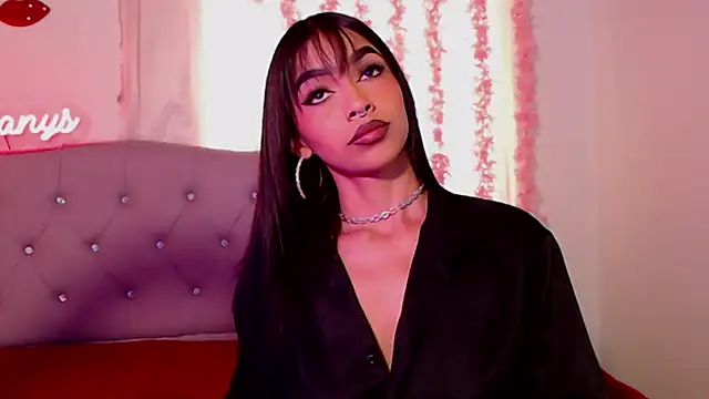 Snapshot of Alleanys_Cristal chatting on September 18, 3:54 pm Alleanys Cristal online show from September 18, 3:54 pm