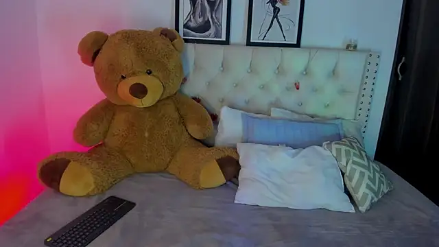 taylor-sexyy online show from March 26, 5:31 am