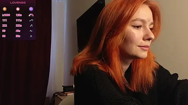 girl with snaketatto0 online show from October 17, 4:59 am