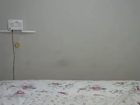 Snapshot of Cariepink chatting on October 30, 7:55 am Cariepink online show from October 30, 7:55 am