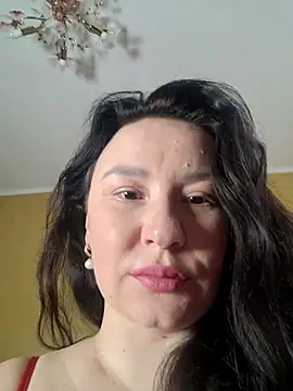 AlexaLexie online show from October 11, 7:35 am