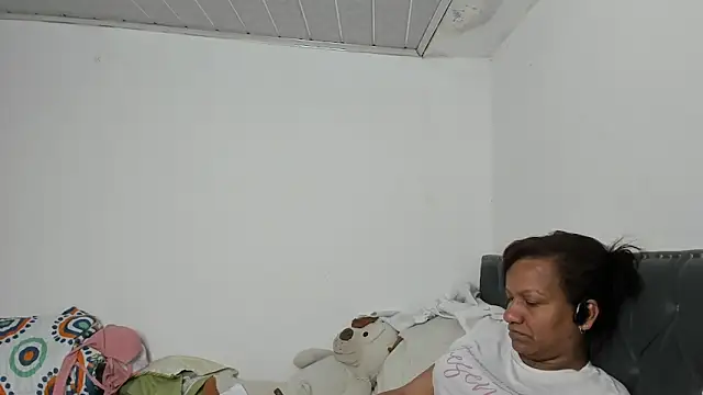 Laflaka22 online show from October 2, 12:15 am