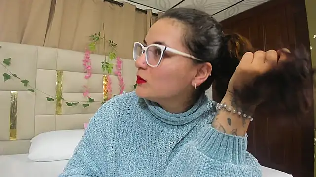 Snapshot of eva_rosse69 chatting on September 18, 12:15 pm eva rosse69 online show from September 18, 12:15 pm