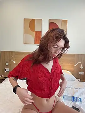 Evangeline Lawrence  online show from April 2, 1:25 am