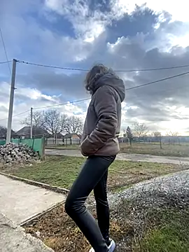 Anita-Smith online show from November 25, 9:33 am