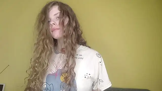 RayaNenlia online show from February 24, 6:34 am