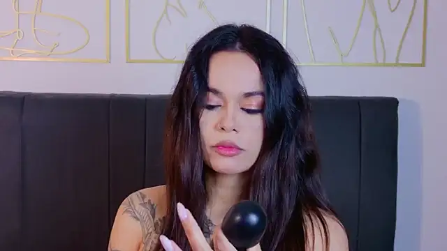 summer holiday online show from April 20, 6:05 am