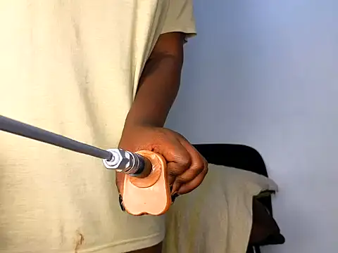 Fuck-Me-Daddyy online show from September 30, 12:38 am