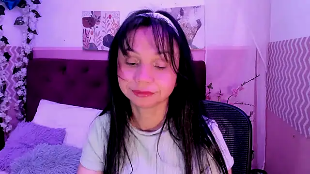 candysmitxxx online show from February 23, 2:01 am