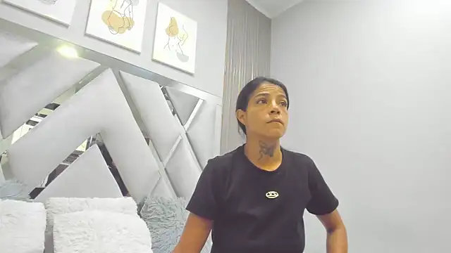 Hellen  4master online show from January 6, 12:20 pm