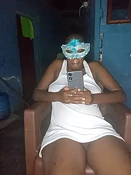 lachilena027 online show from February 17, 5:29 am