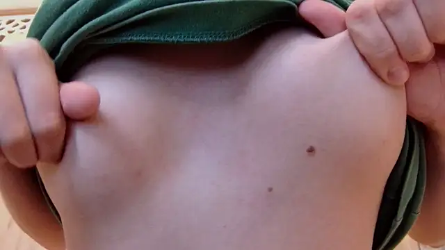 Snapshot of sun_place chatting on September 26, 7:06 am sun place online show from September 26, 7:06 am