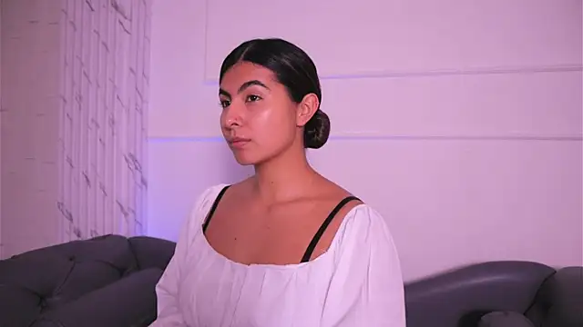 ShelleyMorell online show from October 7, 2:21 pm