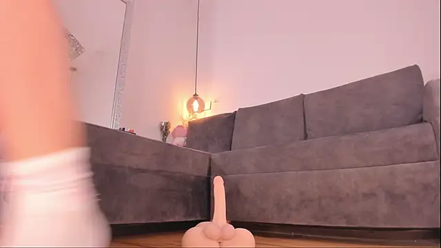 Snapshot of Isabella_francoo chatting on October 3, 12:43 pm Isabella francoo online show from October 3, 12:43 pm