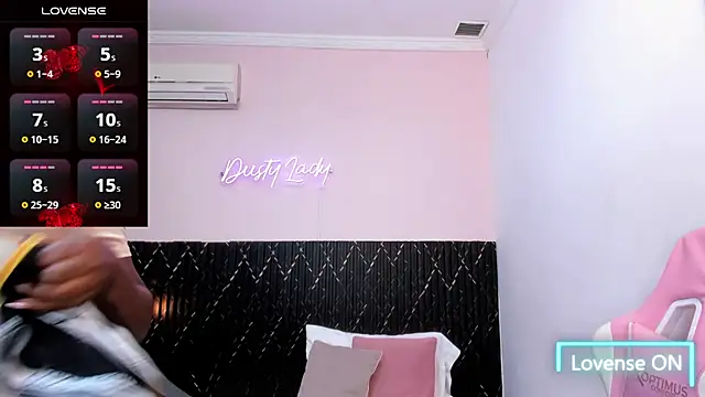 Snapshot of chanel_brunette chatting on September 25, 7:01 pm chanel brunette online show from September 25, 7:01 pm