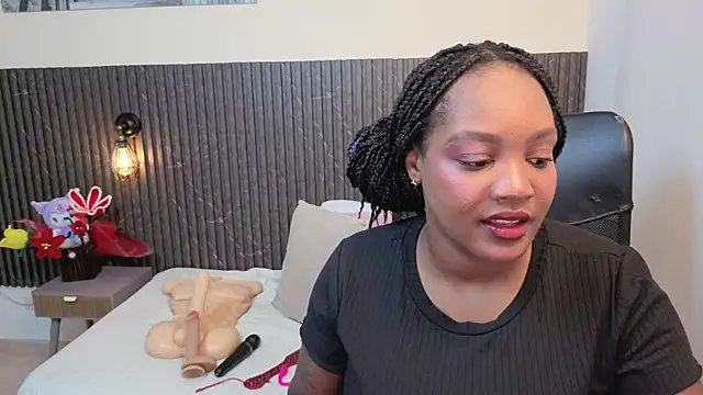 chanel brunette online show from March 12, 8:22 pm