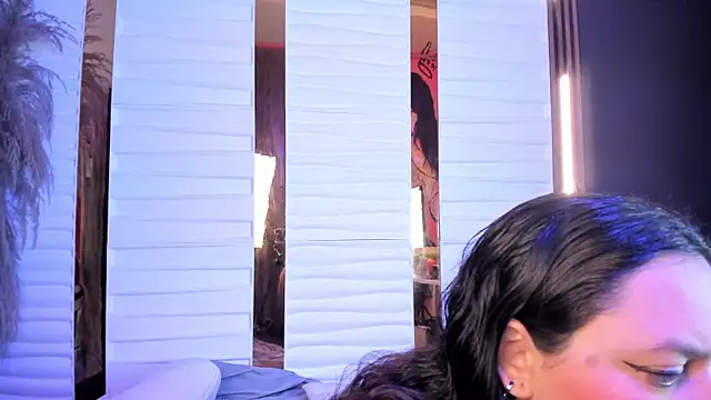 Snapshot of Biiancacox chatting on October 25, 3:03 am Biiancacox online show from October 25, 3:03 am