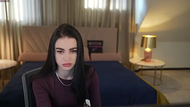 Tina Breeze online show from February 11, 8:38 am