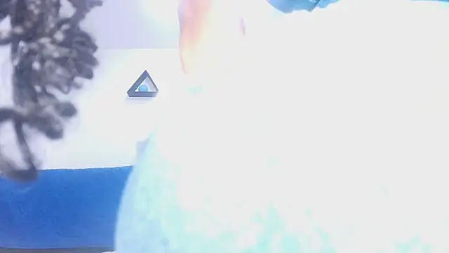 s sweett online show from September 9, 11:54 am
