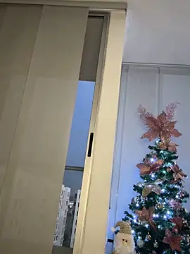 MollyJams-77 online show from December 16, 10:59 pm