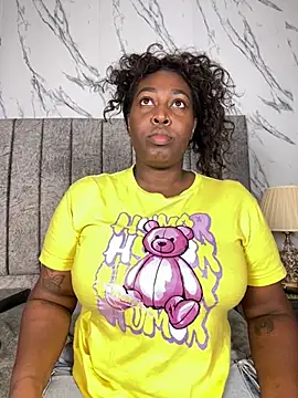 emilyrojas online show from April 6, 12:17 pm