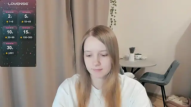 Snapshot of Alyaley chatting on October 26, 7:09 pm Alyaley online show from October 26, 7:09 pm