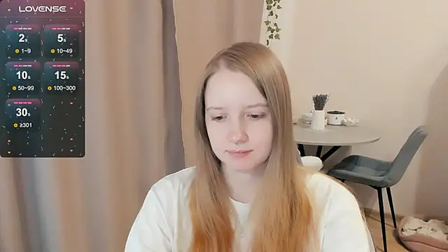 Snapshot of Alyaley chatting on October 17, 10:29 am Alyaley online show from October 17, 10:29 am