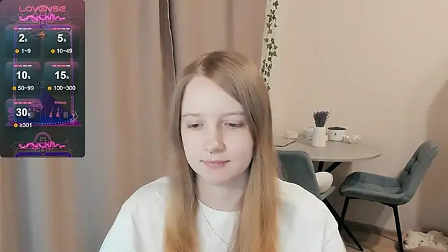 Snapshot of Alyaley chatting on September 24, 6:18 pm Alyaley online show from September 24, 6:18 pm