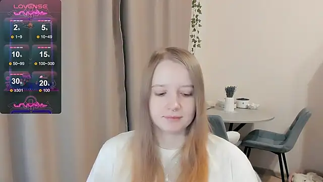 Snapshot of Alyaley chatting on October 7, 8:46 pm Alyaley online show from October 7, 8:46 pm