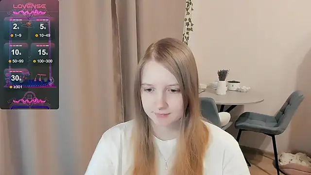 Snapshot of Alyaley chatting on September 22, 5:22 pm Alyaley online show from September 22, 5:22 pm