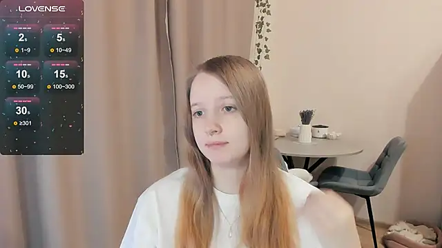 Snapshot of Alyaley chatting on October 25, 6:59 pm Alyaley online show from October 25, 6:59 pm