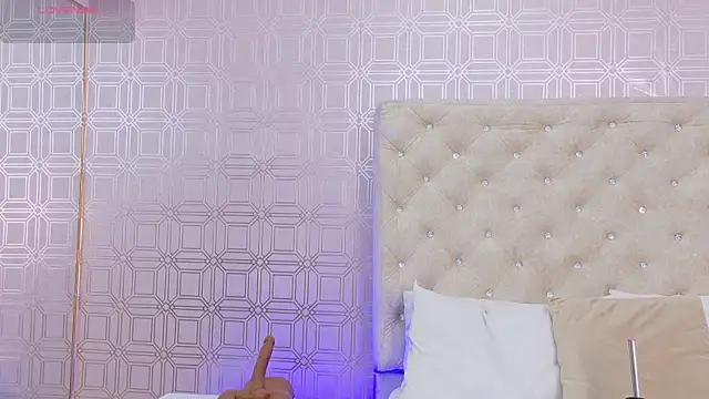 AnyLeonhard online show from October 7, 7:51 pm