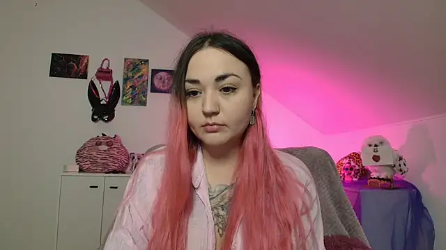 PinkHurricaneOfficial online show from January 12, 11:32 pm