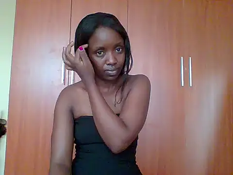 Snapshot of sexy_darleen23 chatting on October 7, 11:25 am sexy darleen23 online show from October 7, 11:25 am