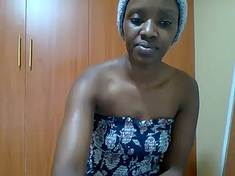 Snapshot of sexy_darleen23 chatting on September 27, 4:58 pm sexy darleen23 online show from September 27, 4:58 pm